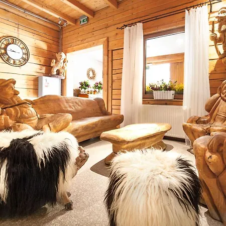 Karczma Czarna Gora - Czarna Gora Resort Guest house Stronie Slaskie